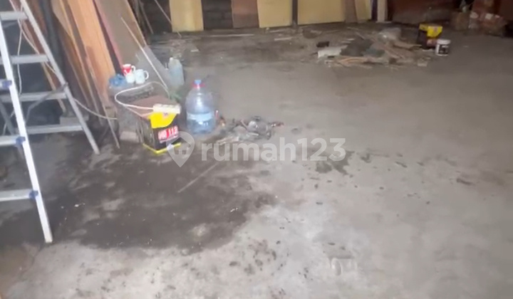 Over-contracted Warehouse 1 Are in North Denpasar, Jl