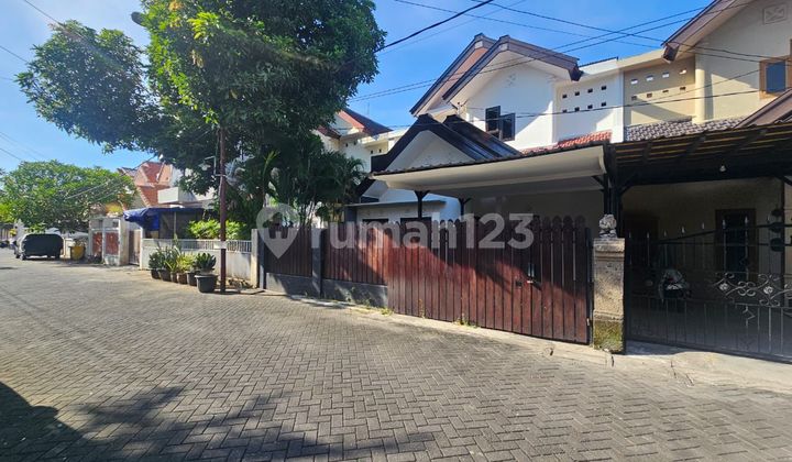 Disewakan Rumah 2 Lantai Di Jl Mertanadi Kerobokan Jl