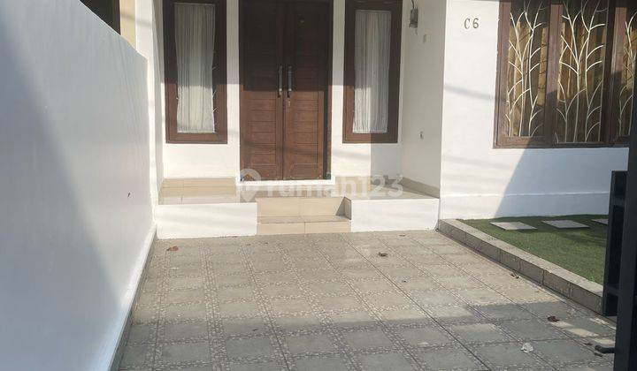 Disewakan Rumah One Gate 5 Kamar Di Jimbaran Ic