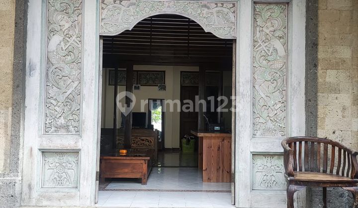 Disewakan Rumah Murah 3 Lantai Di Kerobokan Cn/gp 2