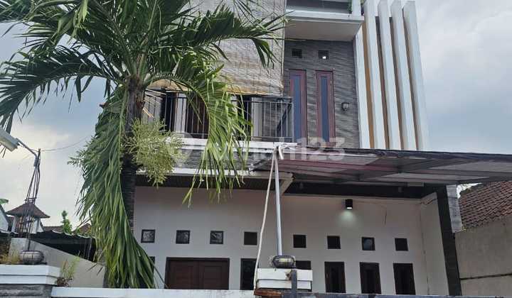 Rumah Lantai 2 Dekat Akses Kemana Saja Di Denpasar Wn 1