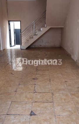 Ruko 3 Lantai Hadap Timur di Jl Suli Denpasar Cn/Mer