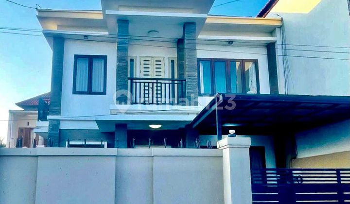 Disewakan Rumah Minimalis 2 Lantai Dekat Pusat Kuliner Renon Im