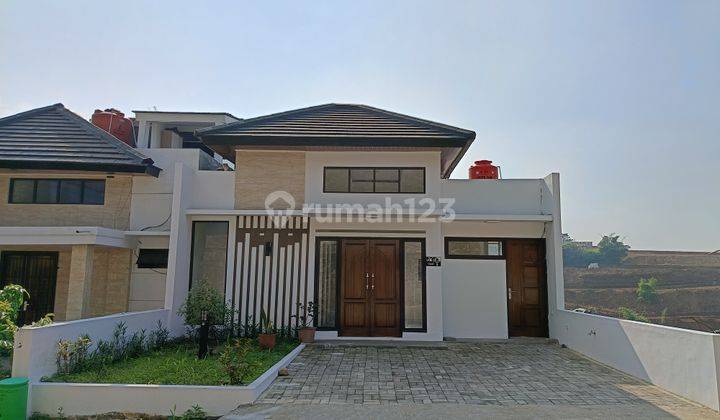 Dijual Rumah Cantik 2lt Mulai 600jt An di Padasuka Bandung 1