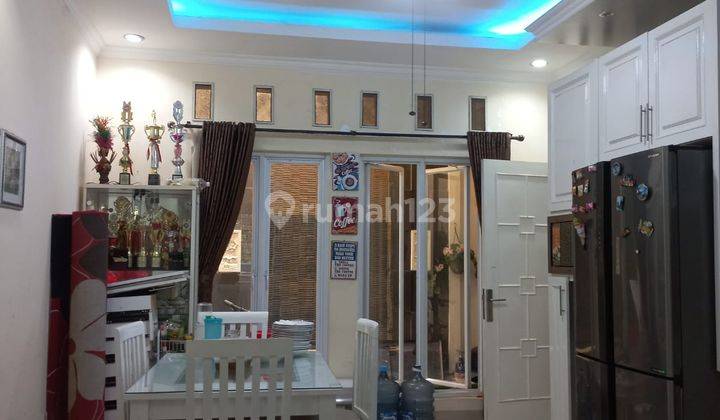 Dijual Rumah 2 Lantai di Royal Residence Pulogebang Jakarta Timur 1