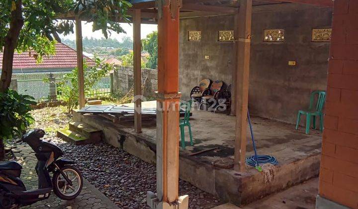 3 BEDROOM HOUSE IN KUBUTAMBAHAN 1