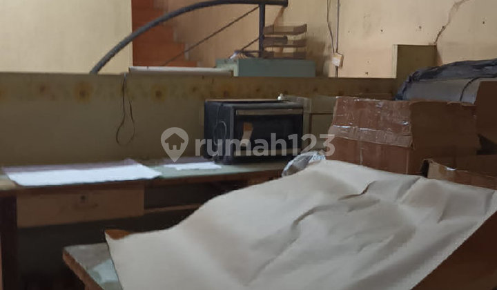 Rumah 2 Lantai Dalam Vluster Di Tengah Kota Nyaman Dan Aman 2