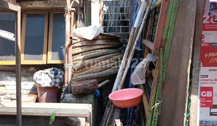 Rumah Tua Hitung tanah Jl. Rajawali 2