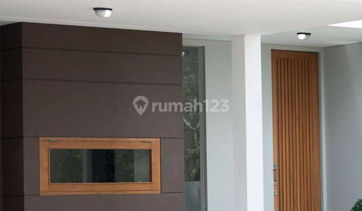 Bale Wangsa, 5 Menit Kampus Mmtc, Rumah Minimalis Modern 1