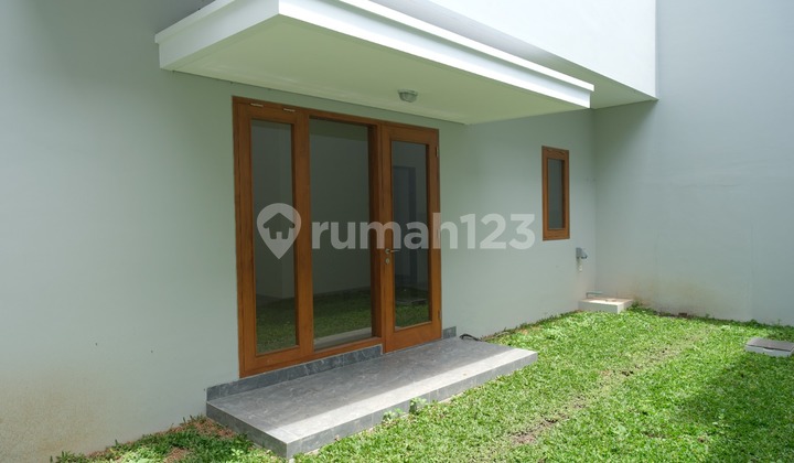 Desain Custom, 5 Menit Sleman City Hall, Pengembang Terpercaya