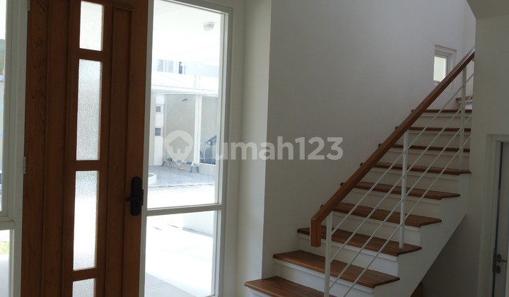 5 Minutes to Jogja Kembali Monument, Jogja Housing, One Gate System 2