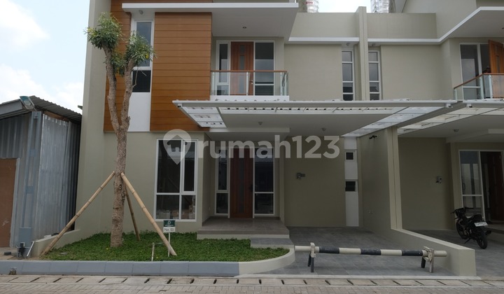 5 Menit Kampus Uty, Rumah Dekat Kota Jogja, Suasana Asri