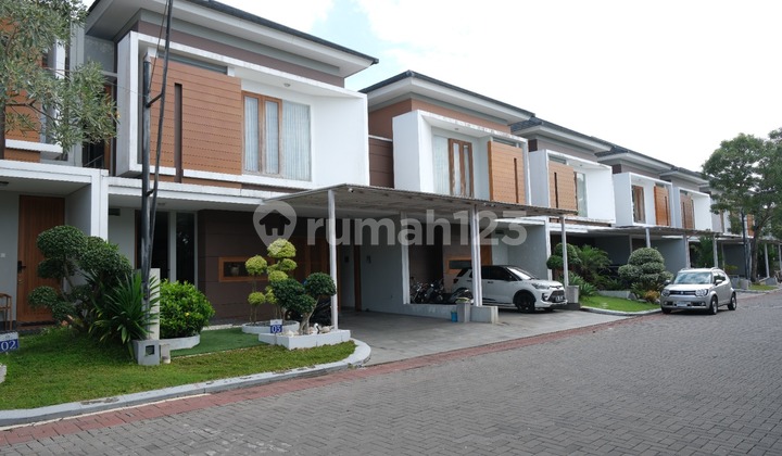 3 Kamar Tidur, Hunian Nyaman, Jalan Kabupaten Mlati