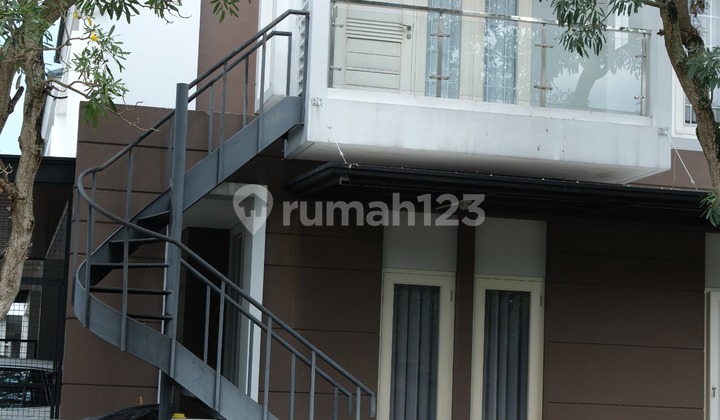Rumah Modern, 5 Menit Taman Denggung, DP Ringan