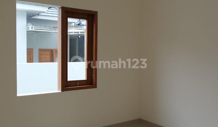 Rumah Dijual, 9 Menit Sekolah Al Azhar, 1 Unit Terakhir