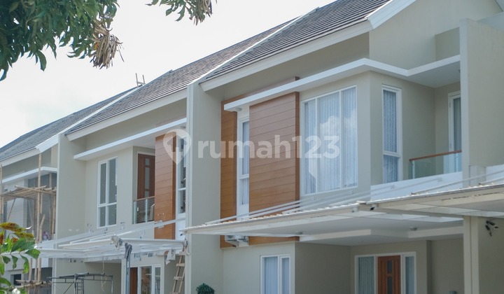 Nempel Jalan Kabupaten, Automated Gate System, Rumah Terbaik di Jogja Nempel Jalan Kabupaten, Automated Gate System, Rumah Terbaik di Jogja