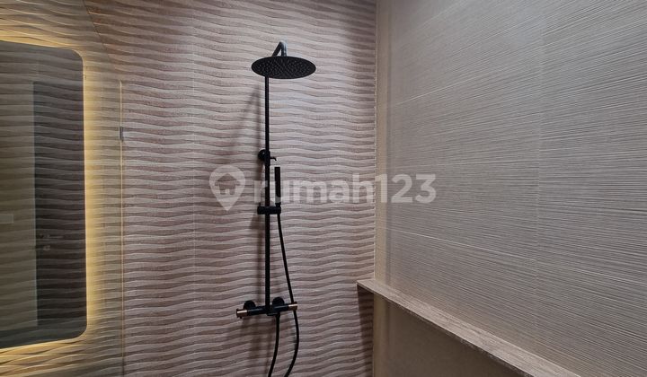 For Sale Hook House Strategic Location Alam Sutera 2