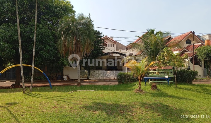 Ready-to-Occupy House in the Comfortable Graha Raya Cluster, Safe and Scenic Environment. 2