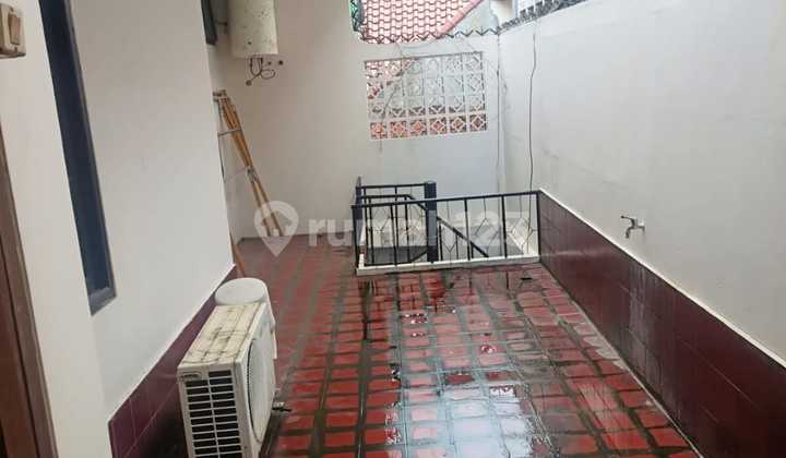 Dijual Rumah di Bawah Harga Pasaran di Lebak Bulus 2