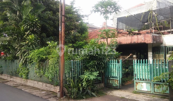 Dijual Rumah Hitung Tanah Sektor 1 Bintaro Jakarta Selatan