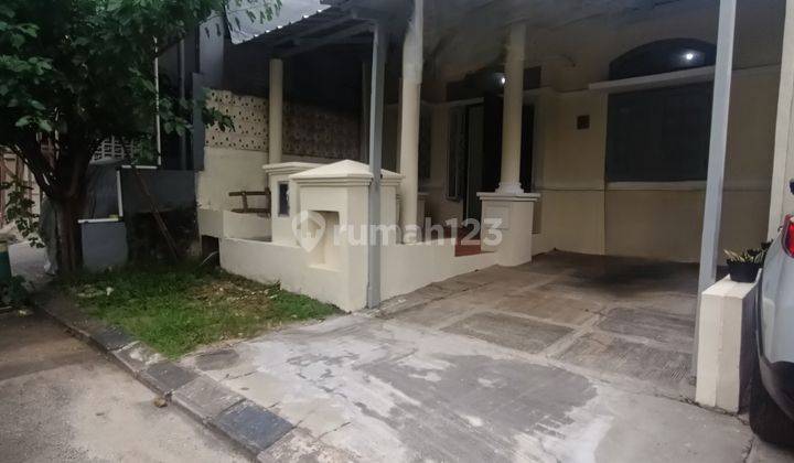 Disewakan Rumah Bagus Sudah Renovasi Didalam Cluster Graha Raya 1