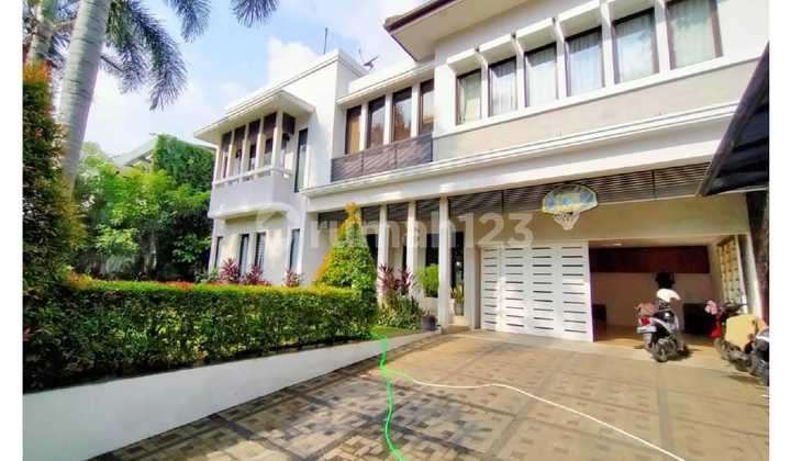 Dijual Rumah 2 Lantai With Private Pool di Kemang Jaksel 1