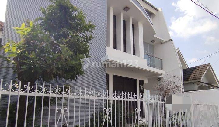 Rumah Baru Renovasi Bintaro Area Sektor 3 1