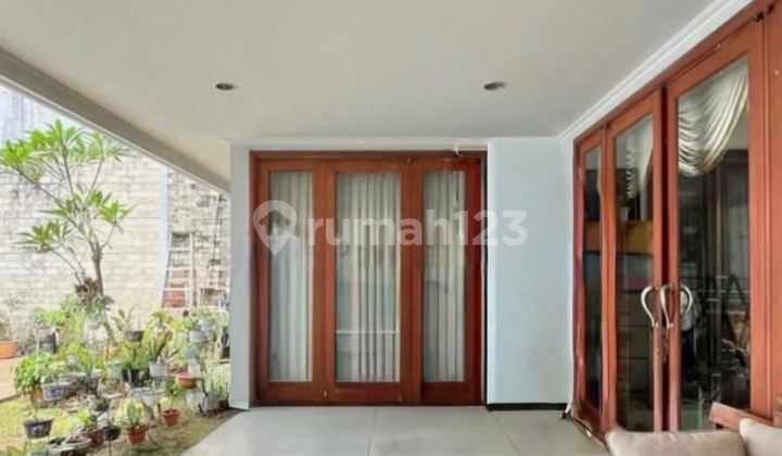 For Quick Sale Private Neighborhood House in Radio Dalam, South Jakarta For Quick Sale Private Neighborhood House in Radio Dalam, South Jakarta