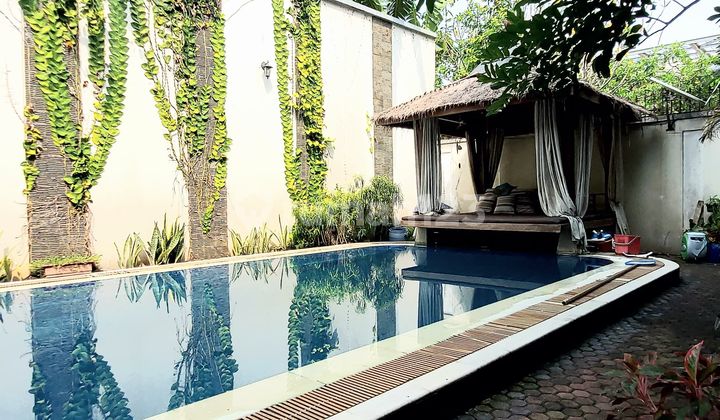 Dijual Rumah Cantik Hook Alam Sutera 2