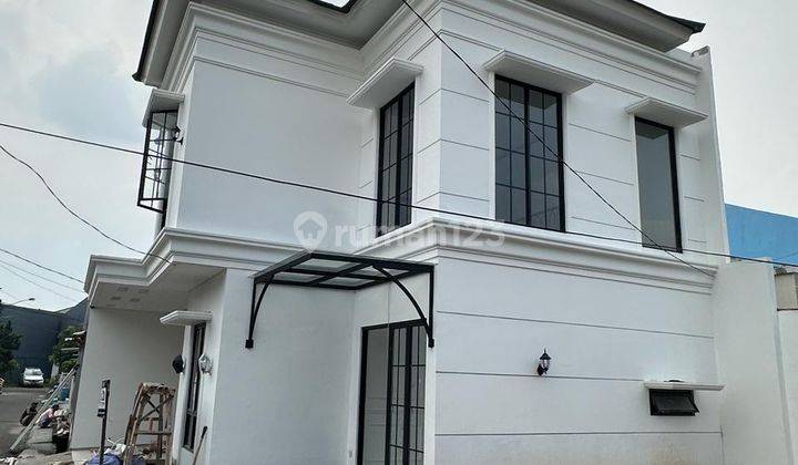 Rumah Baru Modern Posisi Hook di Bsd Nusa Loka 1