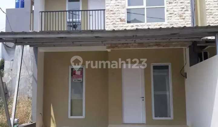 Rumah 2 Lantai Bagus SHM Graha Jeumpa Residence Bakti Jaya, Tangerang Selatan Rumah 2 Lantai Bagus SHM Graha Jeumpa Residence Bakti Jaya, Tangerang Selatan