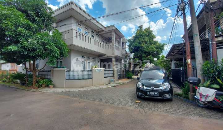 Nice House Nusa Loka BSD, Tangerang