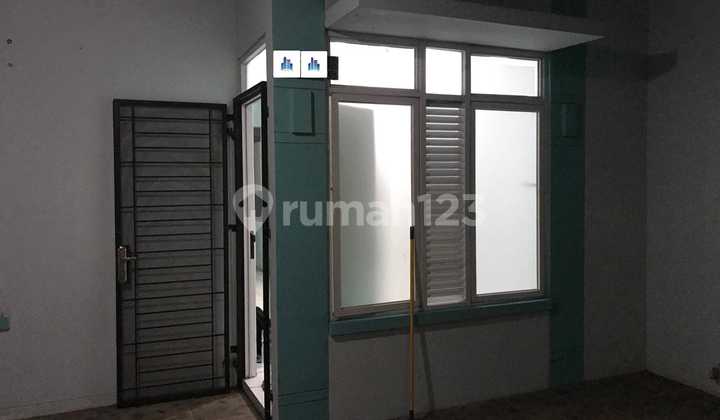 For Rent Nice Ready-to-Occupy House in Nusa Loka, BSD City For Rent Nice Ready-to-Occupy House in Nusa Loka, BSD City