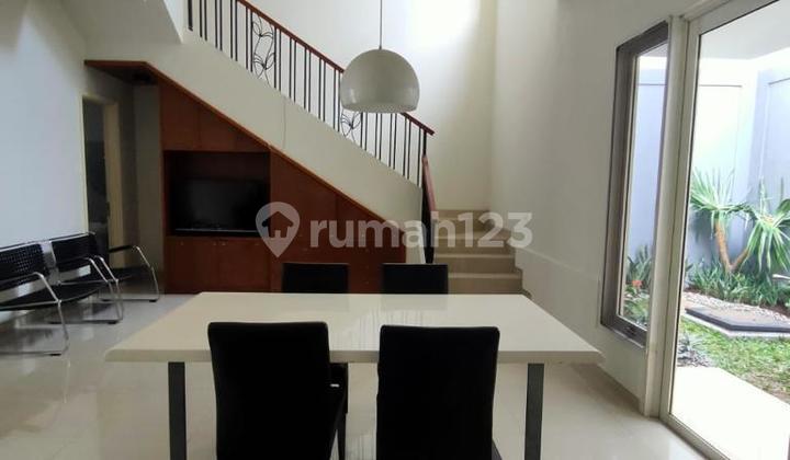 GADING SERPONG HOUSE 2