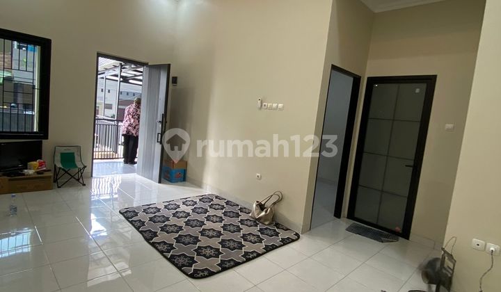 For Rent: House in Wisma Mas Pondok Cabe Housing Complex For Rent: House in Wisma Mas Pondok Cabe Housing Complex