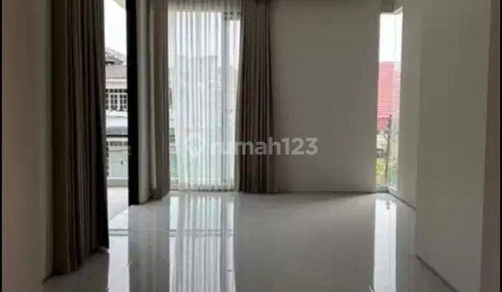 RUMAH LUX BANDUNG UTARA MODERN TROPIKAL MINIMALIS 2