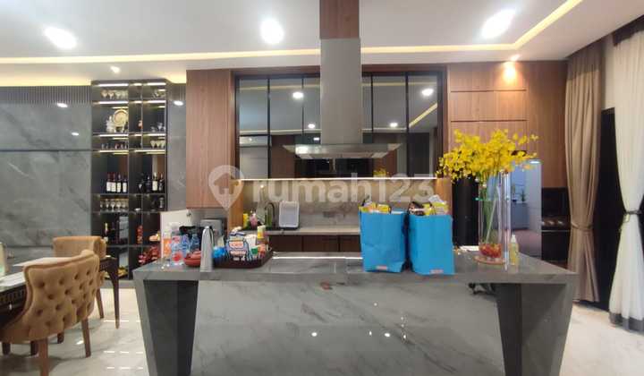 Dijual Rumah Golf Island Luas 250m2 Full Furnish Mewah  2