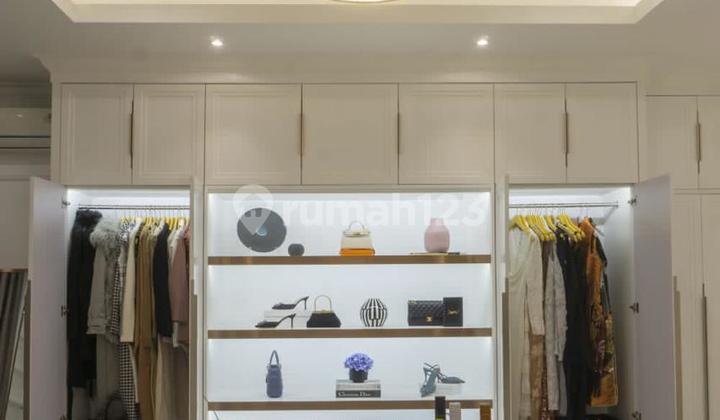 Dijual Rumah Daerah Walet Indah Hoek 3lantai Shm Ada Kolam Renang 2