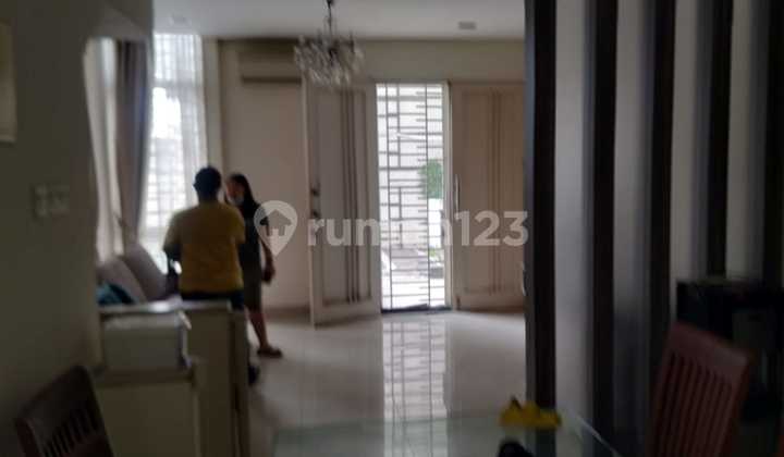 Dijual Rumah Long Beach Luas 112.5m2 Furnished Full Renov Shm