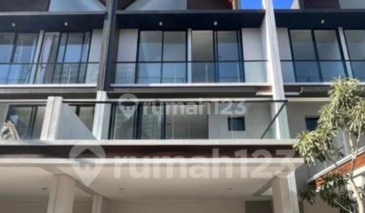 Dijual Rumah Osaka Pik2 Luas 60m2 Hadap Selatan 3lantai Ppjb