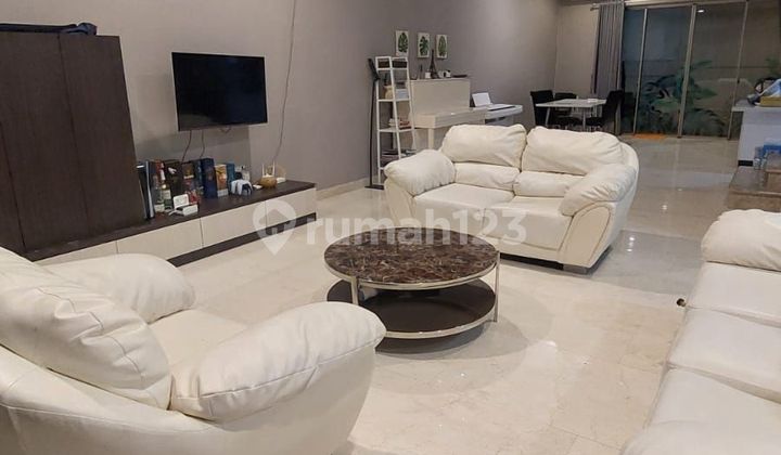 Dijual Rumah Golf Island 2 Lantai Semi Furnish Full Bangunan Keren 2