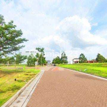 For Sale Golf Island Plot 250m2 South Facing