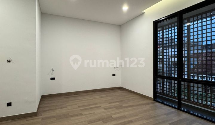 Dijual Rumah Daerah Muara Karang Luas 160m2 Brand New 2,5lantai 2