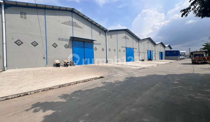For Rent New Warehouse Building in Dadap Area, 1,500m2, Northwest Facing For Rent New Warehouse Building in Dadap Area, 1,500m2, Northwest Facing