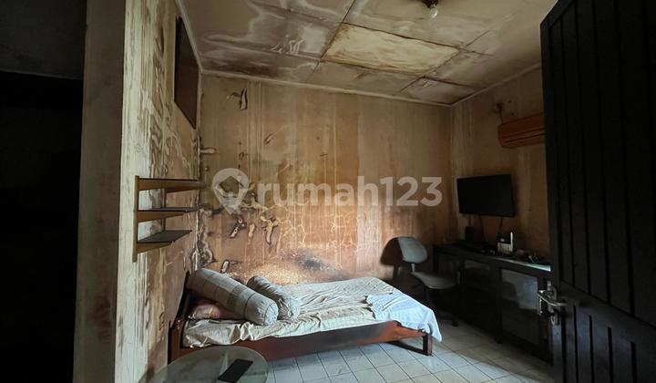 Rumah Hook Lingkungan yang aman & strategis di Duren Sawit  2