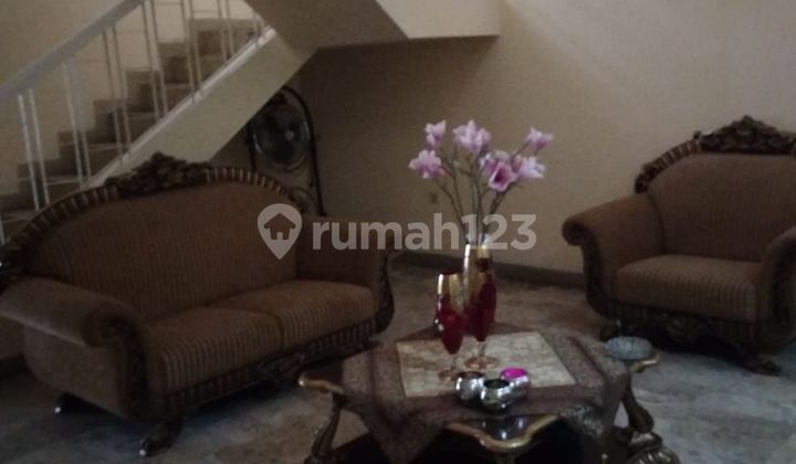 Rumah Bagus 2 Lantai Lokasi Strategis, Tebet, Jakarta Selatan 2