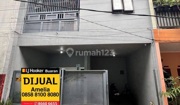 Rumah 2 Lantai Bagus Strategis Siap Huni Depok  1