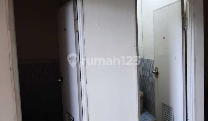 For Sale Commercial Space Hook Position in Pondok Bambu, East Jakarta