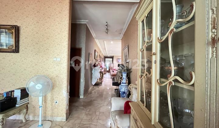 Rumah SHM Dekat Kemang di Pejaten Raya, Jakarta Selatan 2