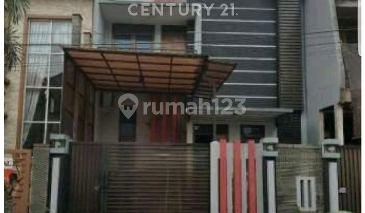 Dijual Rumah Asri Terawat Di Komplek Buah Batu Regency Bandung